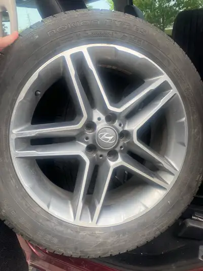 235 5519 tires and rims Tires are 2 weeks old , 95% tread on tires Nokia. Tires , bolt pattern 5x114...