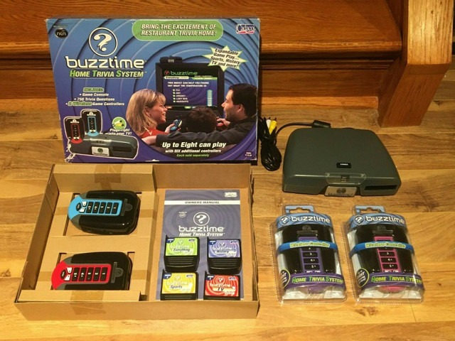 Buzztime Home Trivia Games System 4 Player TV Wireless Controlle in Toys & Games in Mississauga / Peel Region