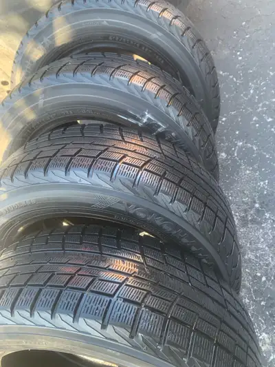 made in Japan Yokohama ICE GUARD IG52C winter tires. Full set just $160 . Nice n clean four winter t...