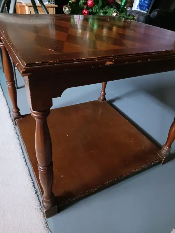 Coffee Table for sale in Coffee Tables in Ottawa - Image 4