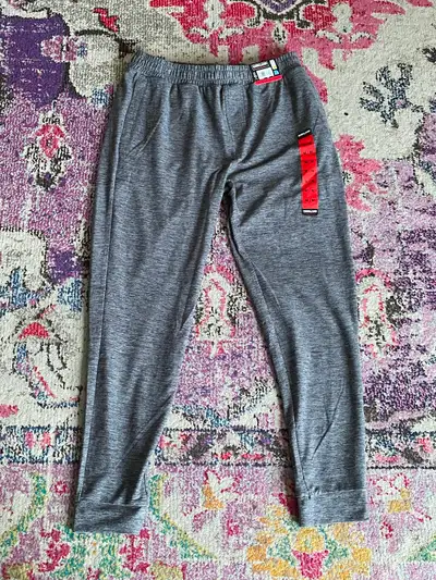 Kirkland Signature Men's Jogger Pants Medium Grey Heather, View more