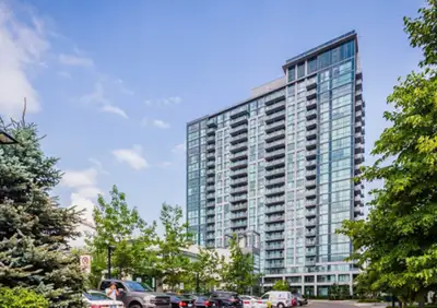 1 Bedroom + den Condo For Rent @ Square One