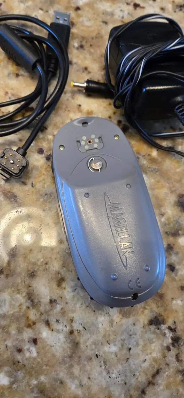 Magellan Explorist 500 GPS in Fishing, Camping & Outdoors in Norfolk County - Image 5