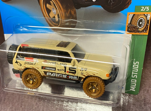 TOYOTA LAND CRUISER- HOT WHEELS  in Arts & Collectibles in Mississauga / Peel Region - Image 2