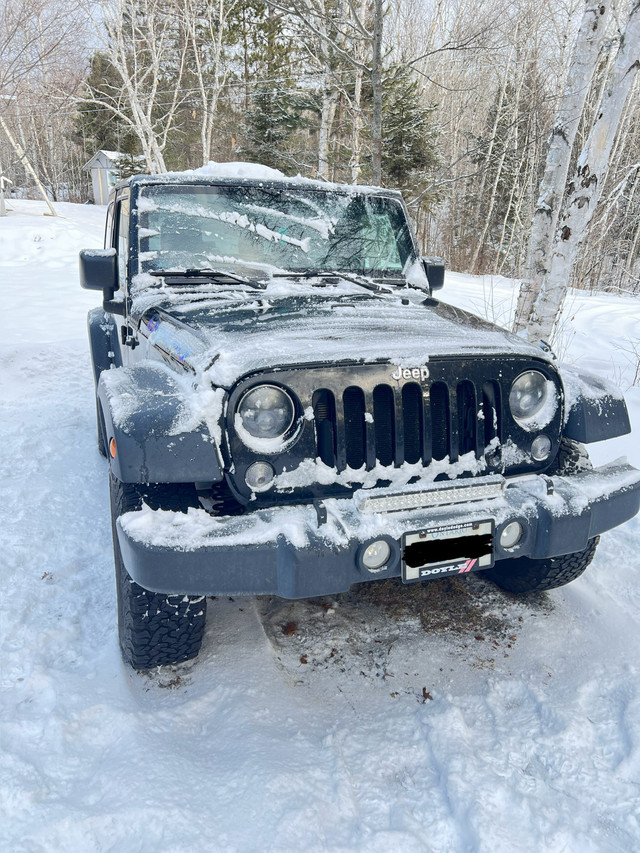 2017 Jeep Wrangler 6 speed Sport in Cars & Trucks in Sudbury - Image 4