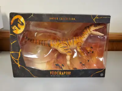 Jurassic Park The Lost World Amber Collection Velociraptor. Brand new never opened mint condition. C...