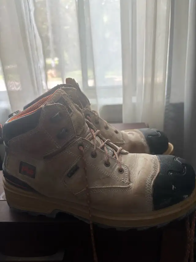 Timberland pro anti-fatigue work boots in Men's Shoes in City of Toronto - Image 5