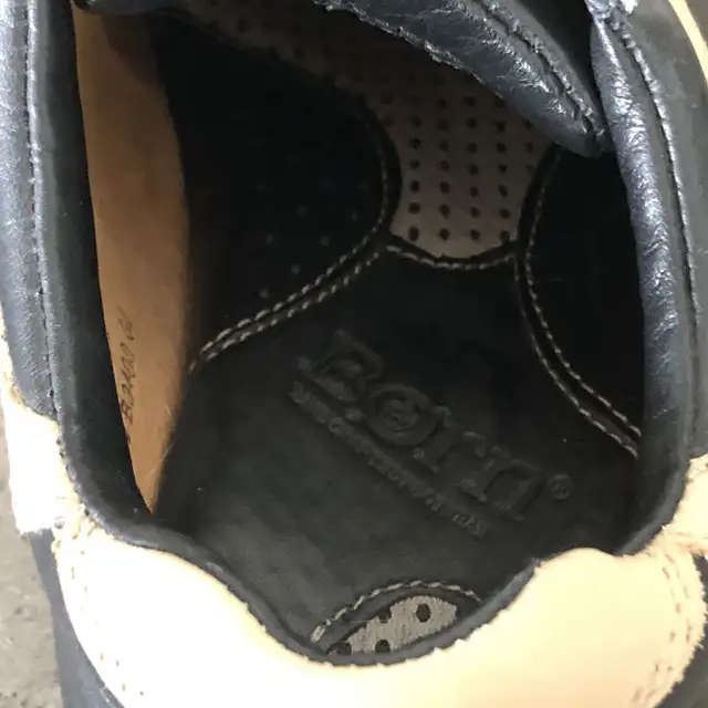 Born Orthopedic leather size 6 to 6.5 in Women's - Shoes in Calgary - Image 6