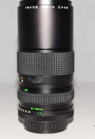 Image Auto Zoom 80-200mm 1:4.5 Lens Made in Japan in Cameras & Camcorders in City of Toronto - Image 2
