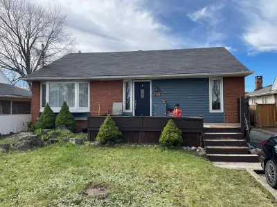 Available July 1st Main intersection Steels and Ontario street in Milton Walking distance bus stop,...