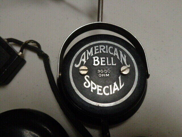 AMERICAN BELL SPECIAL HEADSET in Arts & Collectibles in Chatham-Kent - Image 2