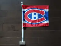 Montreal Canadiens Car Window Flag used / drapeau de vitre usagé