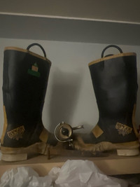 Size 8 firefighter boots 