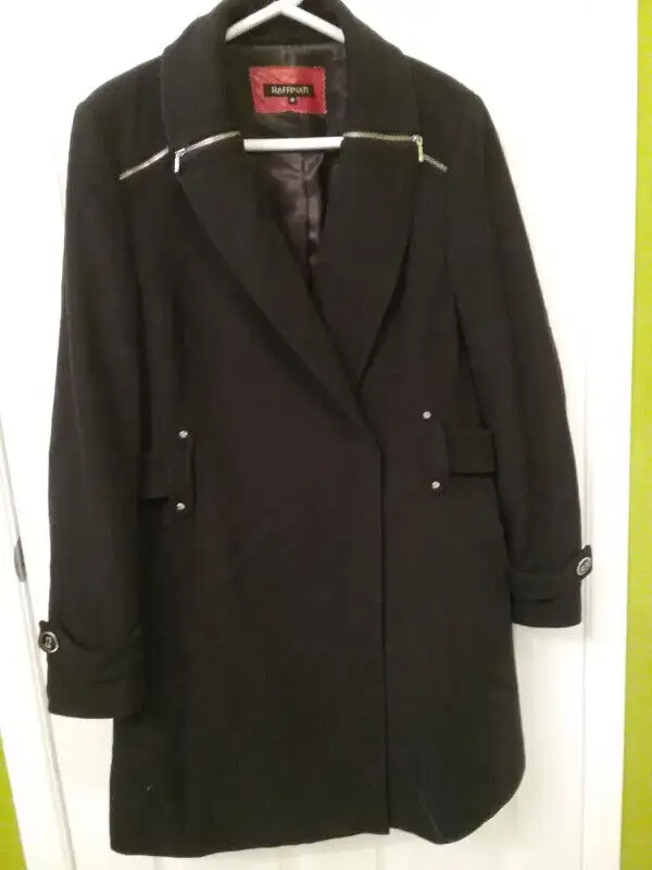 Trois superbes manteaux d'hiver 70% de laine. Femme xl et 16 ans in Women's - Tops & Outerwear in Sherbrooke - Image 8