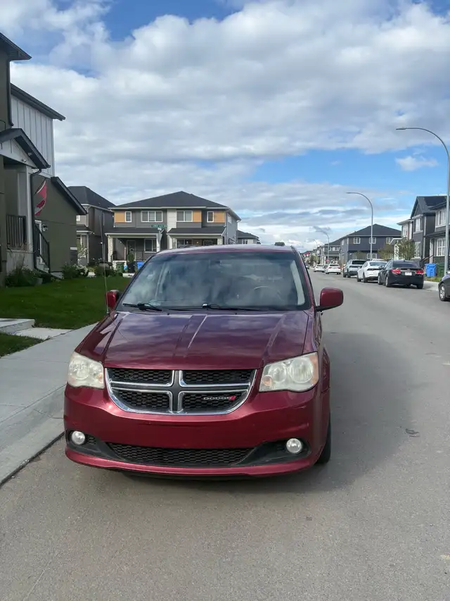 Dodge caravan 565626335165818881