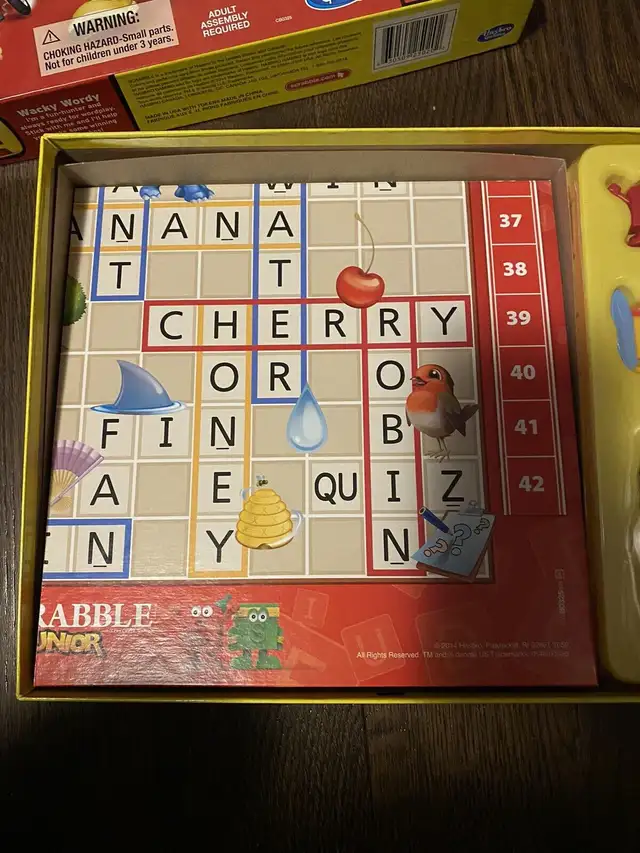 Like new never used Scrabble Junior Board Hame l63735877106177121