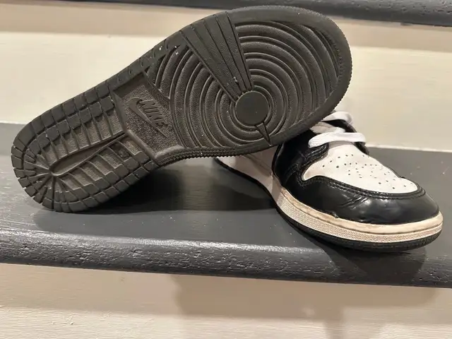 Nike Air Jordan enfant taille 5 US avec facture in Kids & Youth in Longueuil / South Shore - Image 5