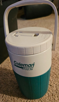 Coleman Polylite water jug