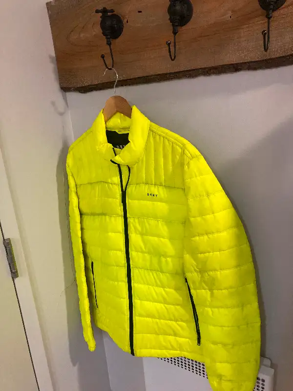 Manteau hiver DKNY homme in Men's in Trois-Rivières - Image 2