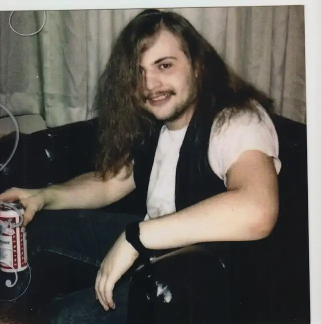 ISO: son of RYAN MALICK Edmonton & HOLLY north alta. DOB: 199064639728921219120