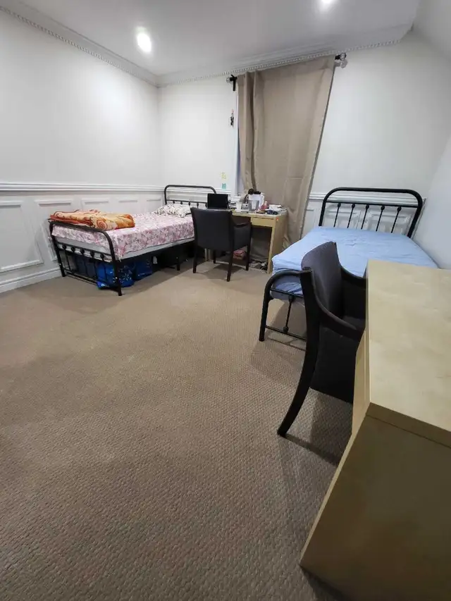 Upper floor Shared Room for females in Peterborough in Room Rentals & Roommates in Peterborough - Image 2