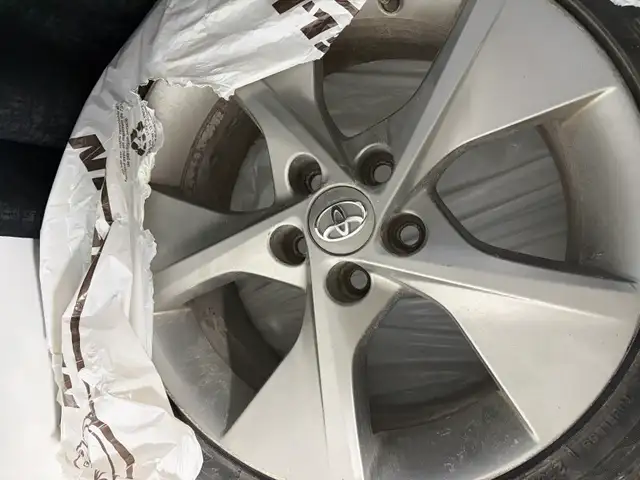 225/45/18 x 4 on rims   +  205/65/16 x 4 no rim 