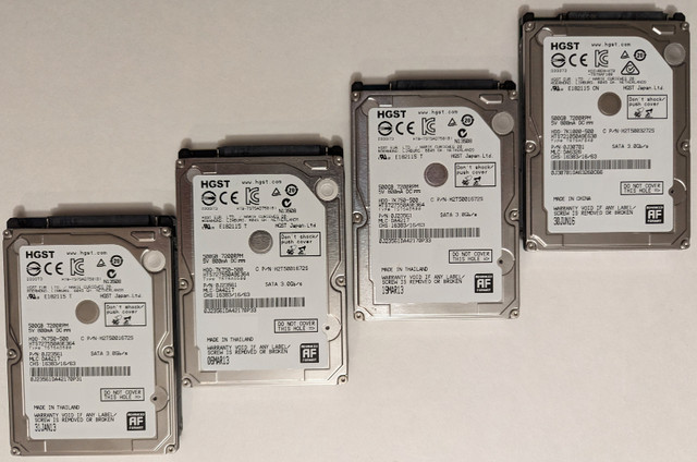 Disques durs Hitachi Hard Drives - 500GB / 2.5" (4) in System Components in City of Montréal
