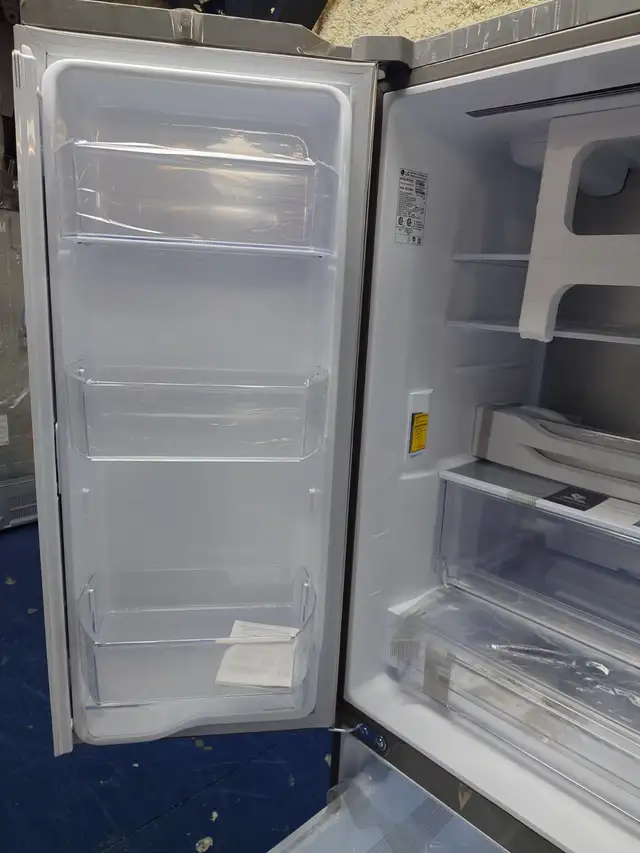 LG "36" Stainless Steel French Door Fridge on Sale‼️ in Refrigerators in Norfolk County - Image 6