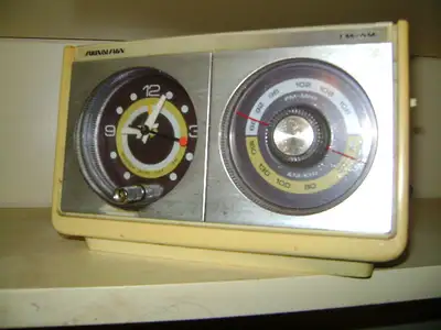 OLD  CLOCK  RADIO, View more