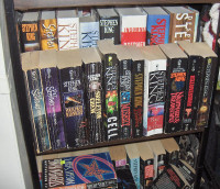 Large Group of Stephen King Soft Cover  Pocket Books