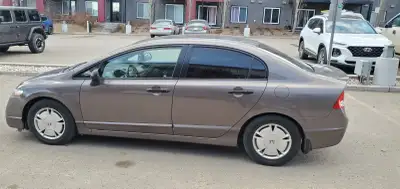 I am selling my 2011 Honda Civic with a manual transmission, known for its reliability and fuel effi...