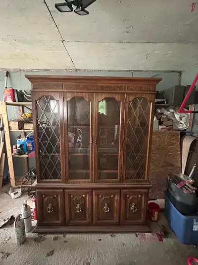 display hutch , View more