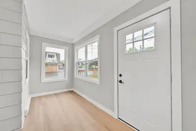 Beautifully renovated house available July 1 in the heart of Bedford! 2 Bedrooms 1 Full Bath Sound I...