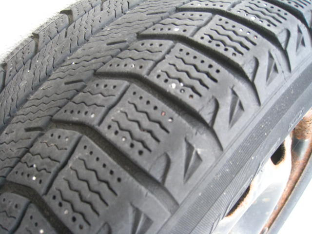 4 Winter Tires on Steel Rims from Toyota Corolla. in Tires & Rims in Kitchener / Waterloo - Image 2