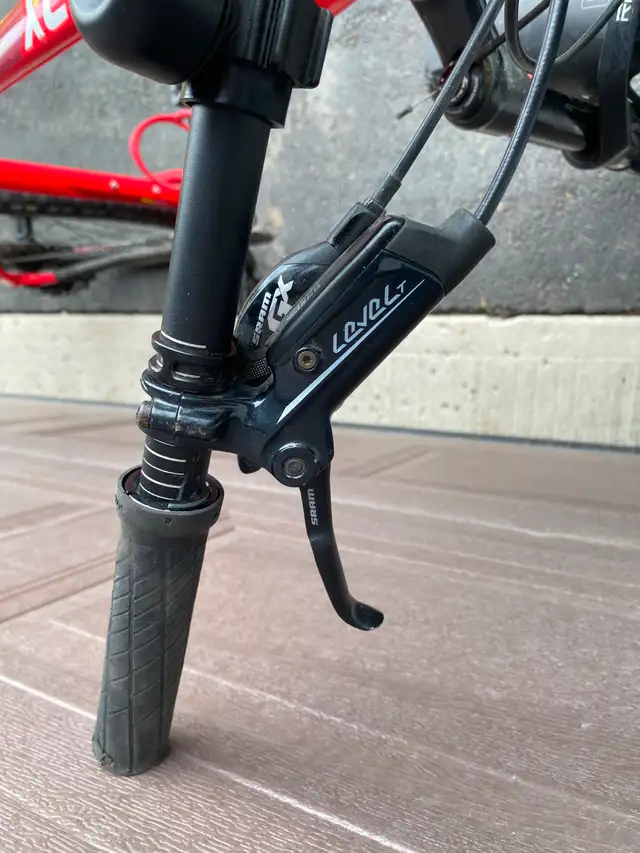 Aluminum Hardtail XC Mountain Bike in Mountain in Ottawa - Image 5