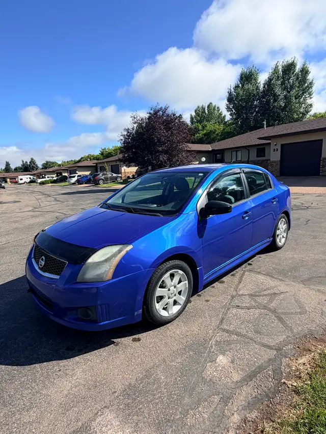 2012 nissan sentra