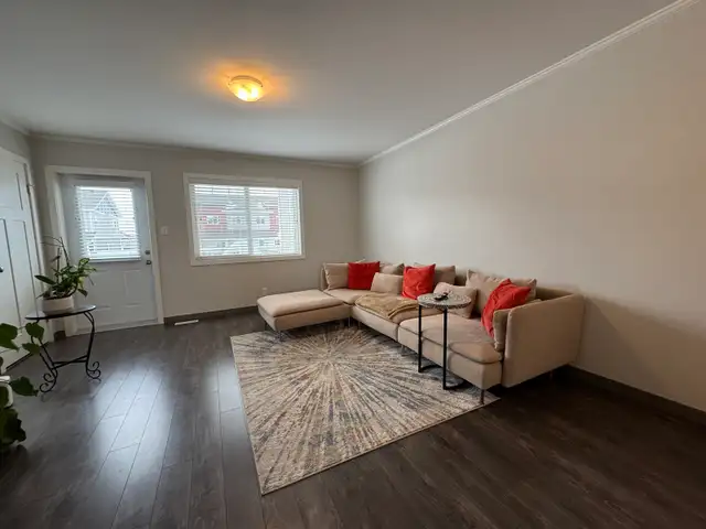 3 Bedroom Townhouse for Rent – Stonebridge