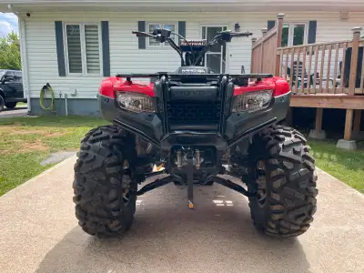 Selling a nice 2022 Honda Rancher 420 4x4 , foot shift, straight axle, new 27 inch tires, brakes all...