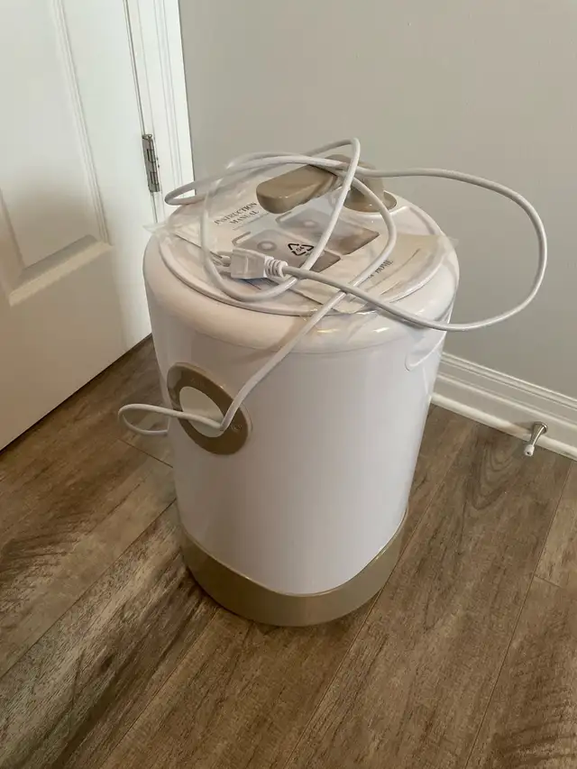 Home Towel Warmer in Bathwares in Ottawa - Image 2