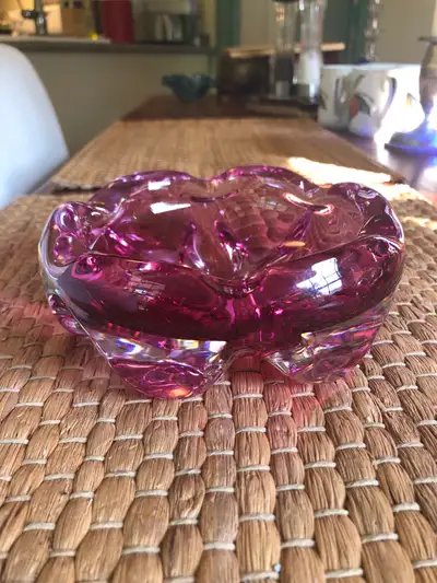 MCM Heavy Pink Hand Blown Art Glass Ashtray/Trinket Dish Signed Besse Rubin 5 1/2”diameter x 2”h Fol...