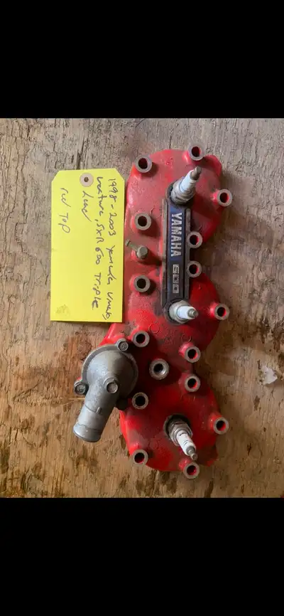 Hello, I am selling Yamaha VMax 600 Triple Red Top Engine Cylinder Head that was removed from a 2002...