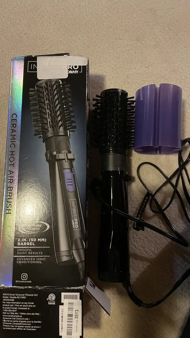 new InfinitiPro by Conair  Spin Air Rotating Styler, 2 Inch in General Electronics in Markham / York Region - Image 5