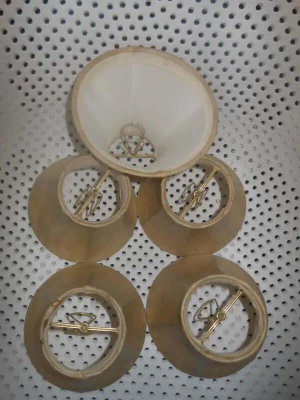 Lamp shades set of 5 in Indoor Lighting & Fans in City of Montréal - Image 5