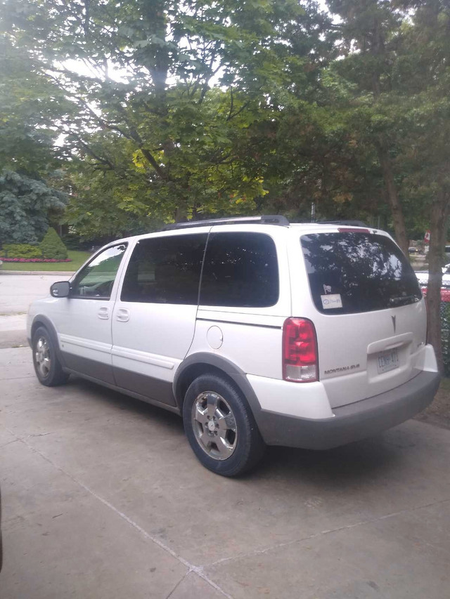 Montana minivan in Cars & Trucks in Oakville / Halton Region
