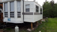 WE REMOVE :- 5th WHEEL TRAILERS, MOTORHOMES, BUSES and RVs