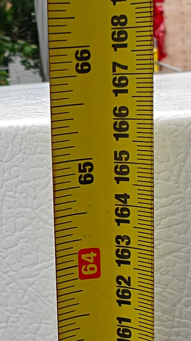 Sears -white 2-door, bottom freezer refrigerator in Refrigerators in City of Halifax - Image 9