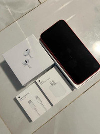 iPhone 14 Plus 128GB **Accessories Pkg/Free Delivery**