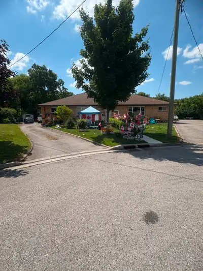 2 Bed 1 Bath Townhome