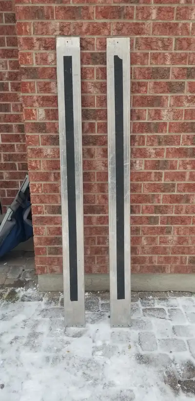 6ft length stainless steel pick up truck / utilty trailer ramps for sale in good condition has grip...