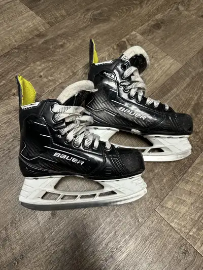 Youth Bauer Supreme M50 Pro Skates  size 13.5, View more